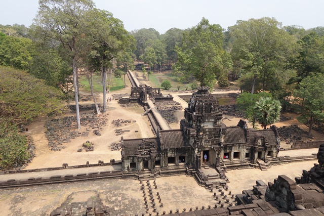 Aerial shot of Siem Reap in amongst the trees